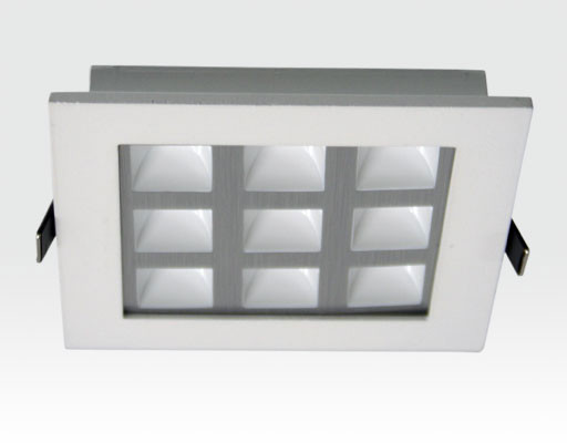 9W LED Einbau Downlight weiß quadratisch Warm Weiß / 2700-3200K 585lm 230VAC IP40 120Grad - Ausstellungsstücke mit kleinem Schönheitsfehler