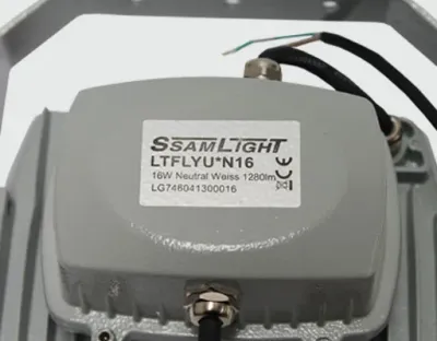 16W LED Strahler Neutral Weiss 1280lm 60Grad / 4000-4500K IP65 230VAC 210x175x115mm -Ausstellungsstück mit kleinen Schönheitsfehlern — Bild 14